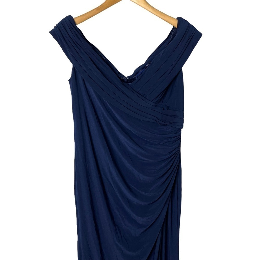 La Femme Ruched Jersey Long Gown Off The Shoulder Blue Size 14 Mother of Bride - Picture 3 of 8